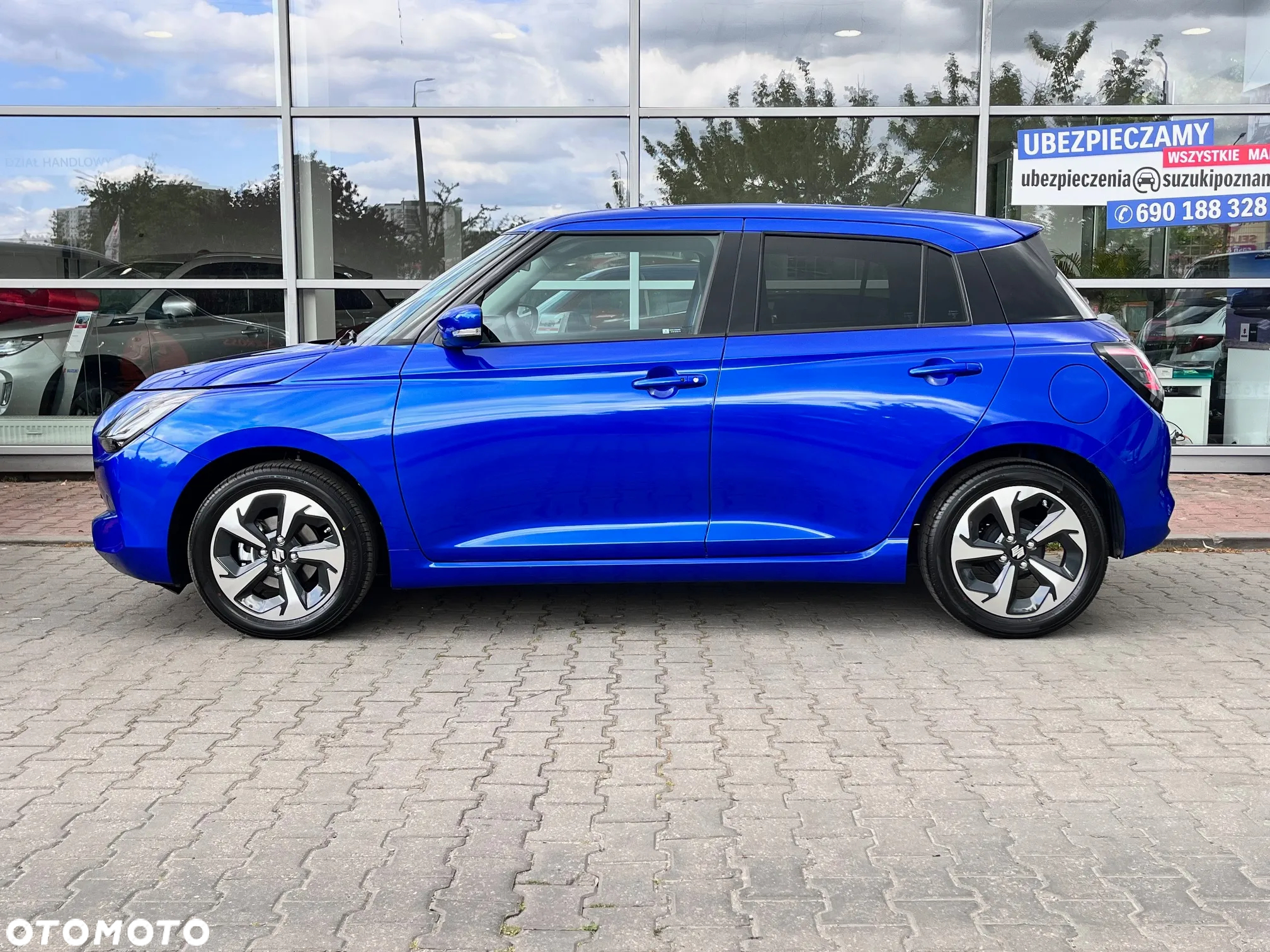 Suzuki Swift 1.2 Dualjet SHVS Elegance CVT - 8