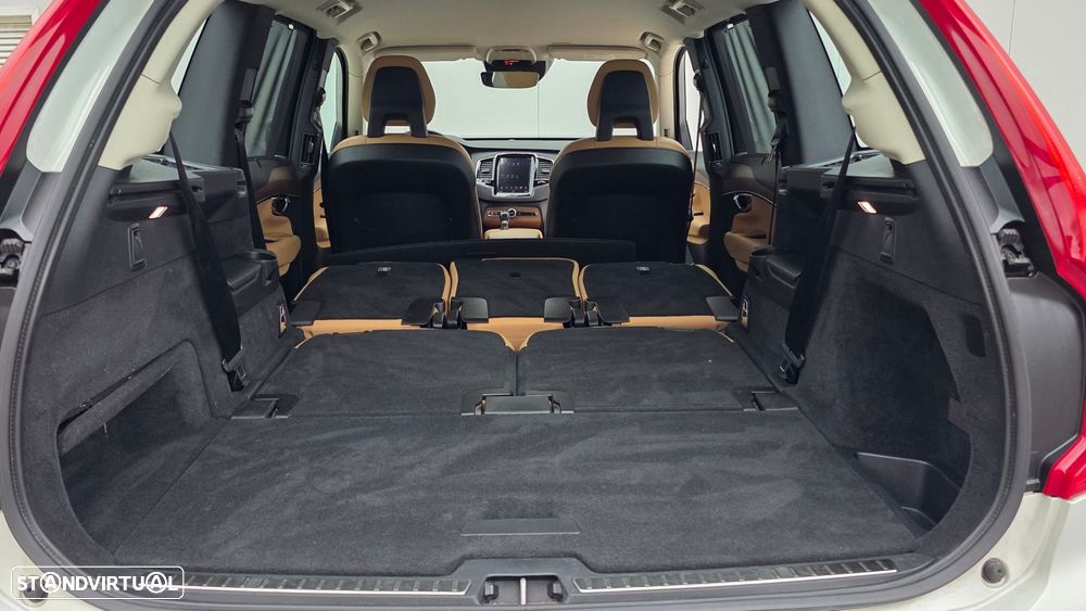 Volvo XC 90 2.0 D4 Momentum - 40