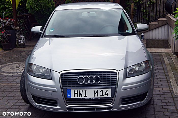 Audi A3 3-drzwiowe 1.6 Ambiente - 2