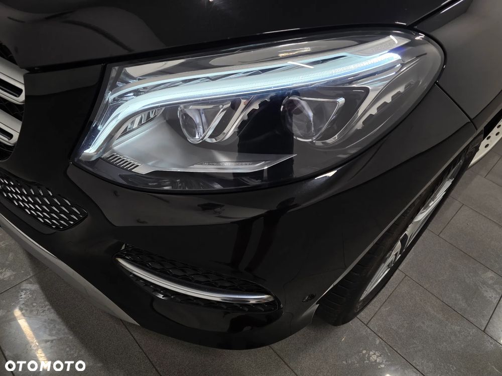 Mercedes-Benz GLE 250 d 4Matic 9G-TRONIC AMG Line - 30