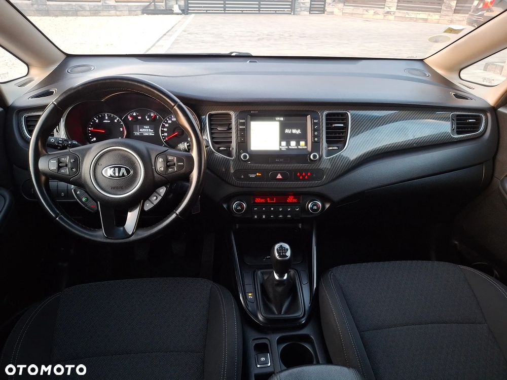 Kia Carens 1.7 CRDi 141 Edition 7 - 8