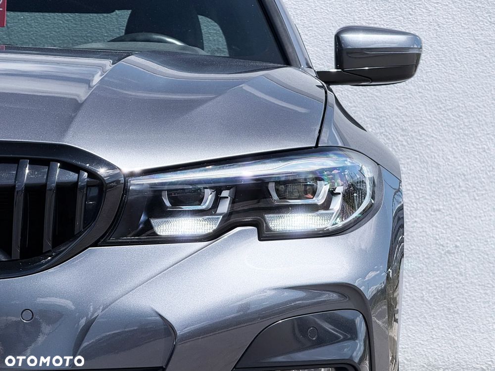 BMW Seria 3 330i xDrive M Sport sport - 8