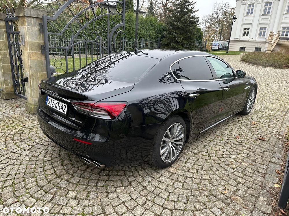 Maserati Quattroporte - 6