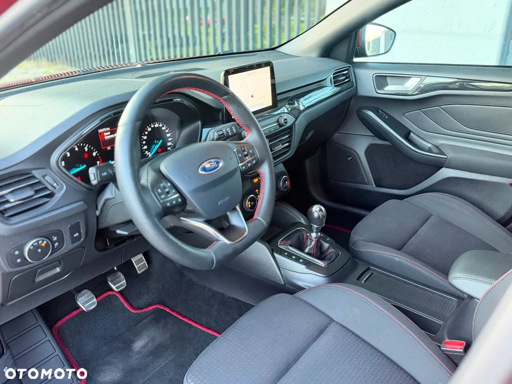 Ford Focus - 26