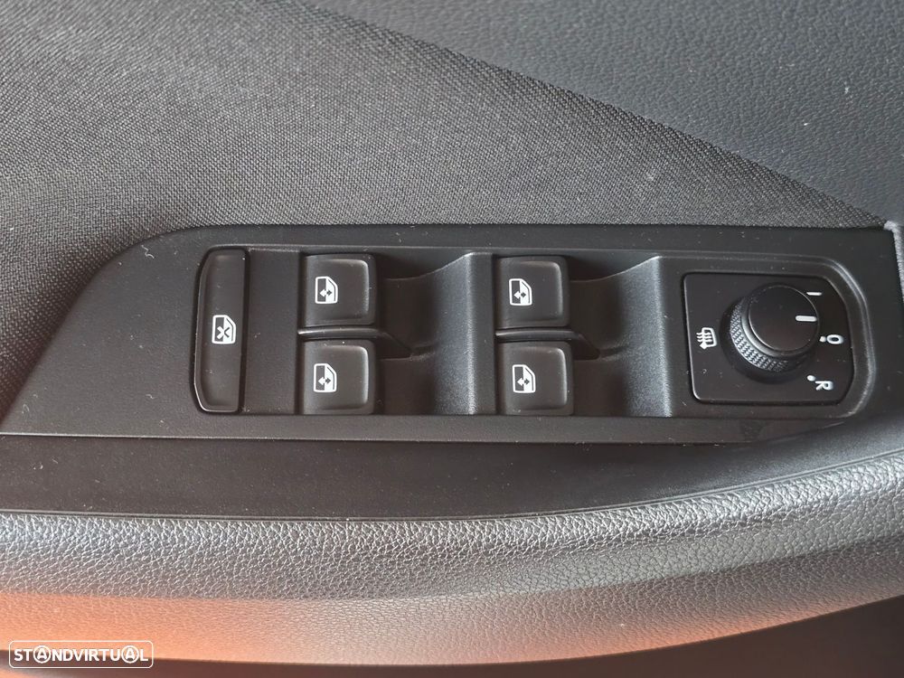 Skoda Kamiq 1.0 TSI Style DSG - 21