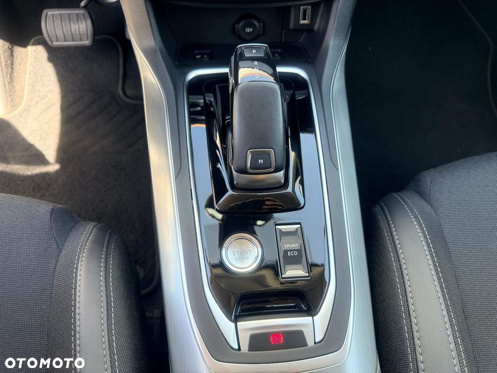 Peugeot 308 1.5 BlueHDi Allure Pack S&S EAT8 - 16