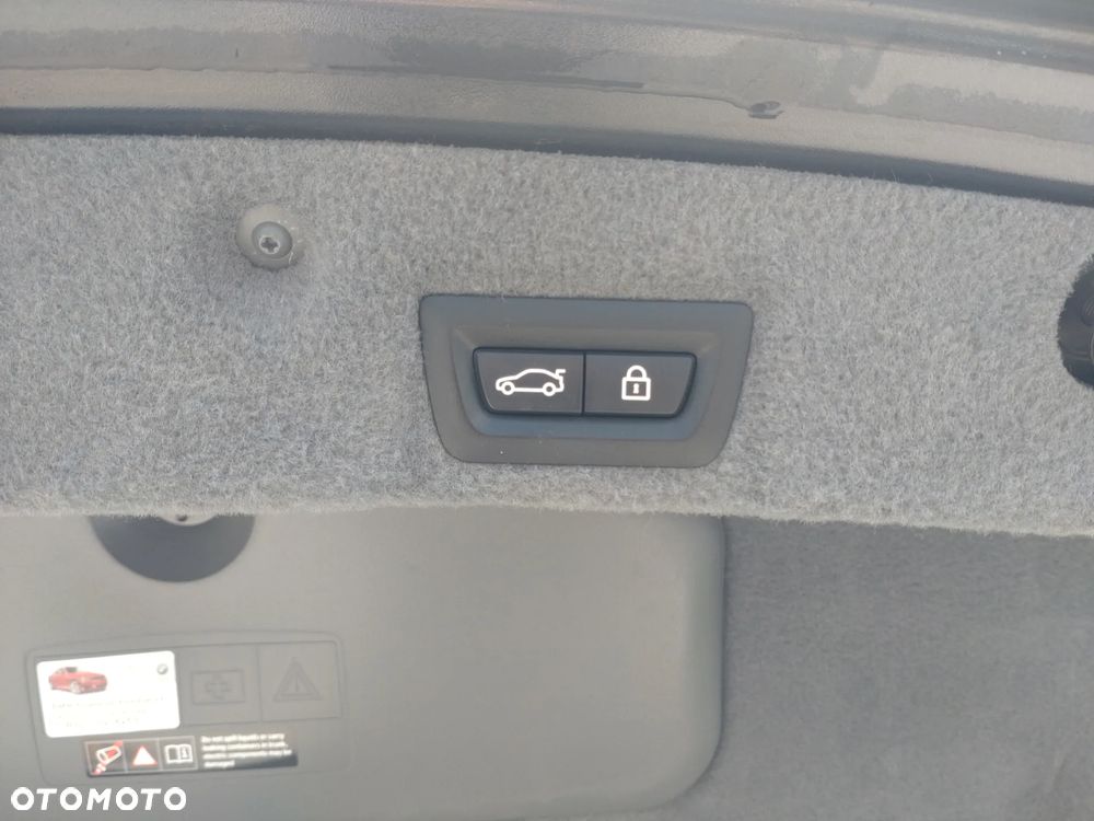 BMW Seria 7 740i - 20