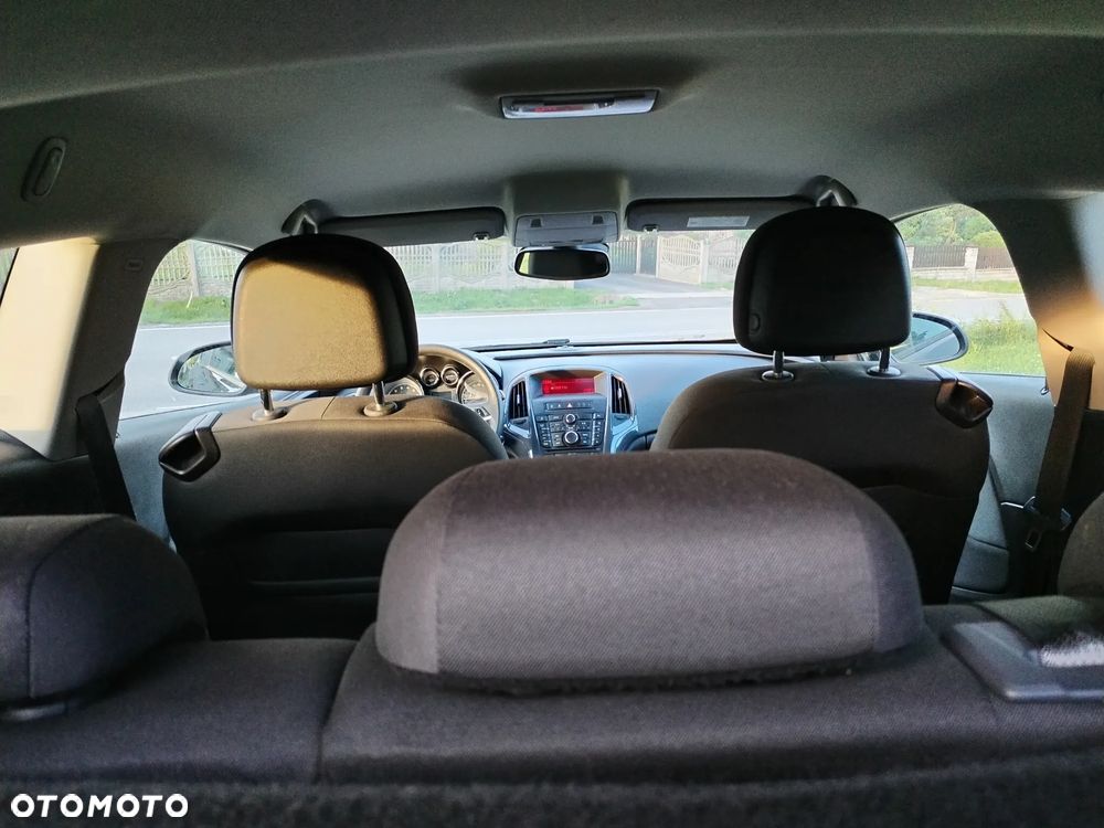 Opel Astra - 18