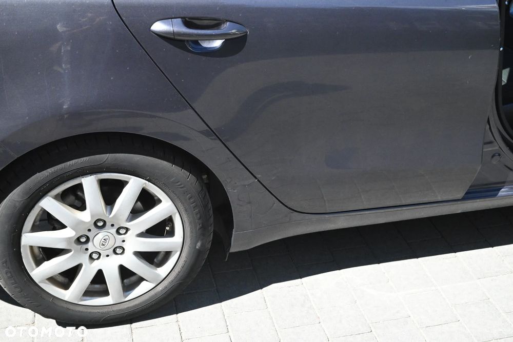 Kia Ceed 1.6 GDI L - 16