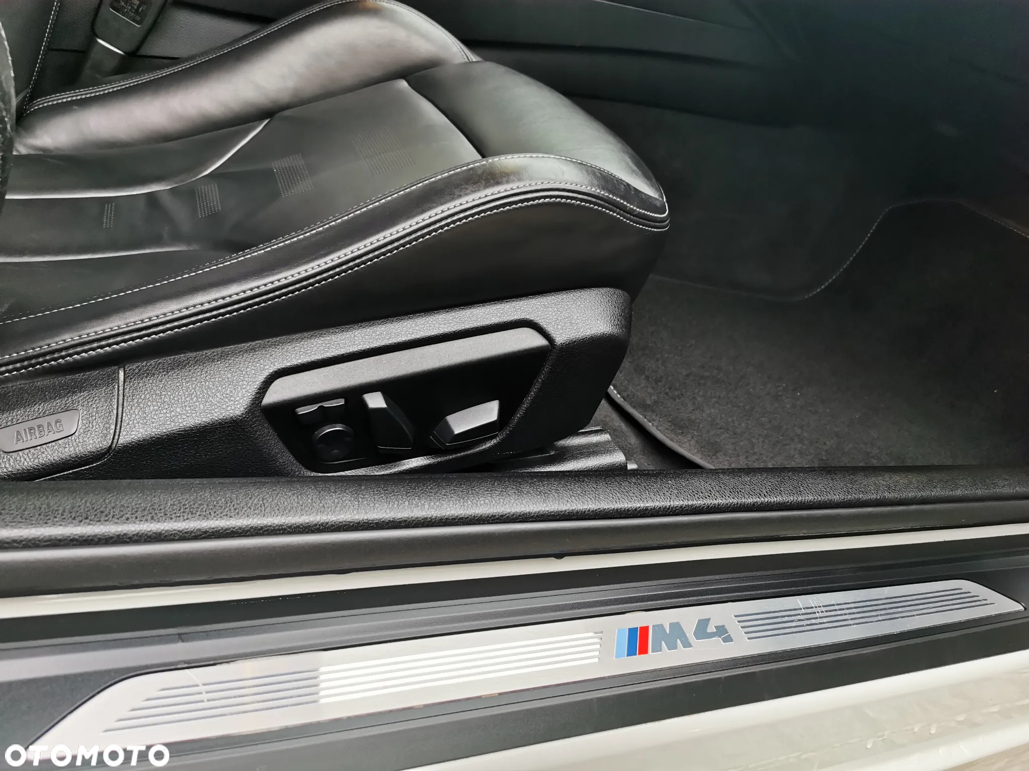 BMW M4 Coupe DKG - 15