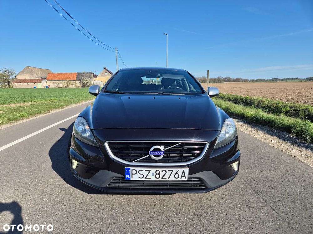 Volvo V40 D2 R Design - 2