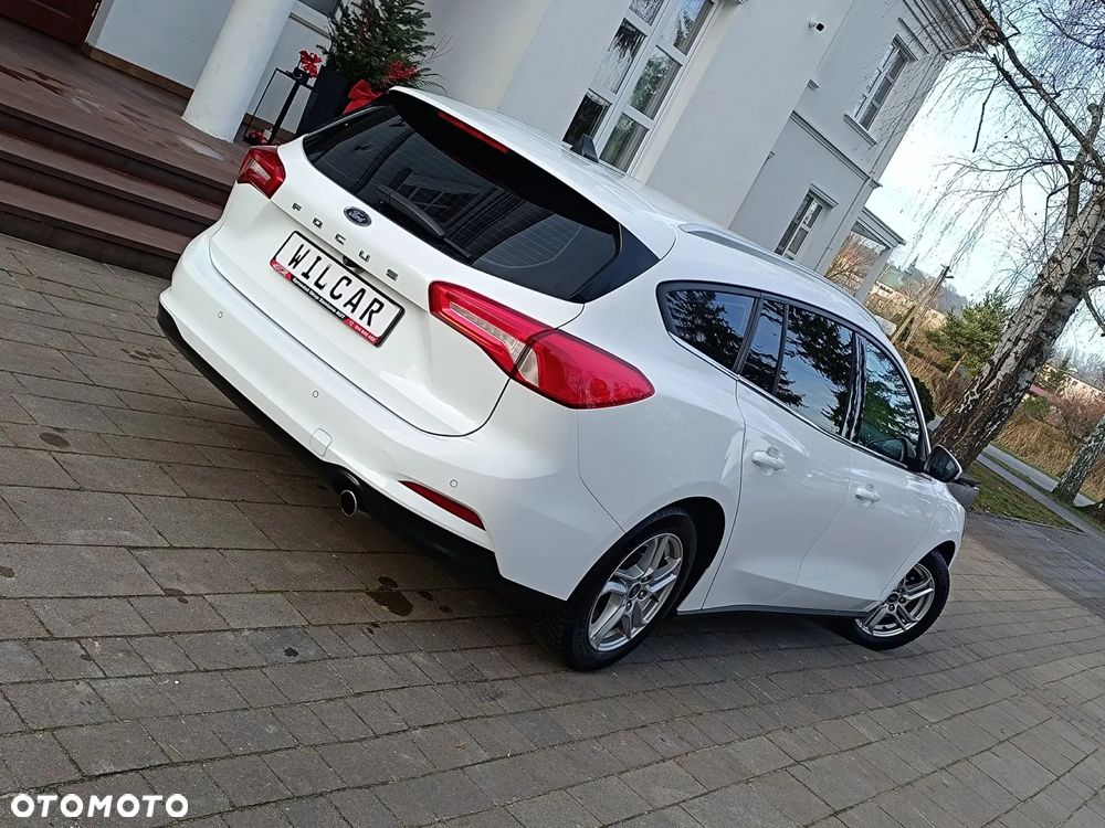 Ford Focus 1.5 EcoBlue Start-Stopp-System ACTIVE STYLE - 4