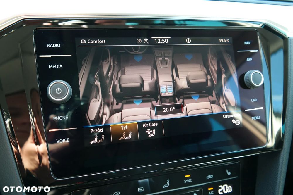 Volkswagen Passat 2.0 TSI Elegance DSG - 29