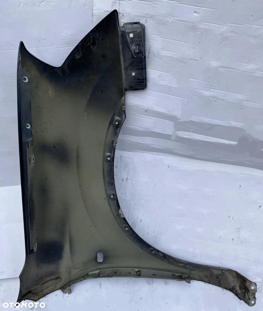 Błotnik NISSAN qashqai J10  LEWY - 2