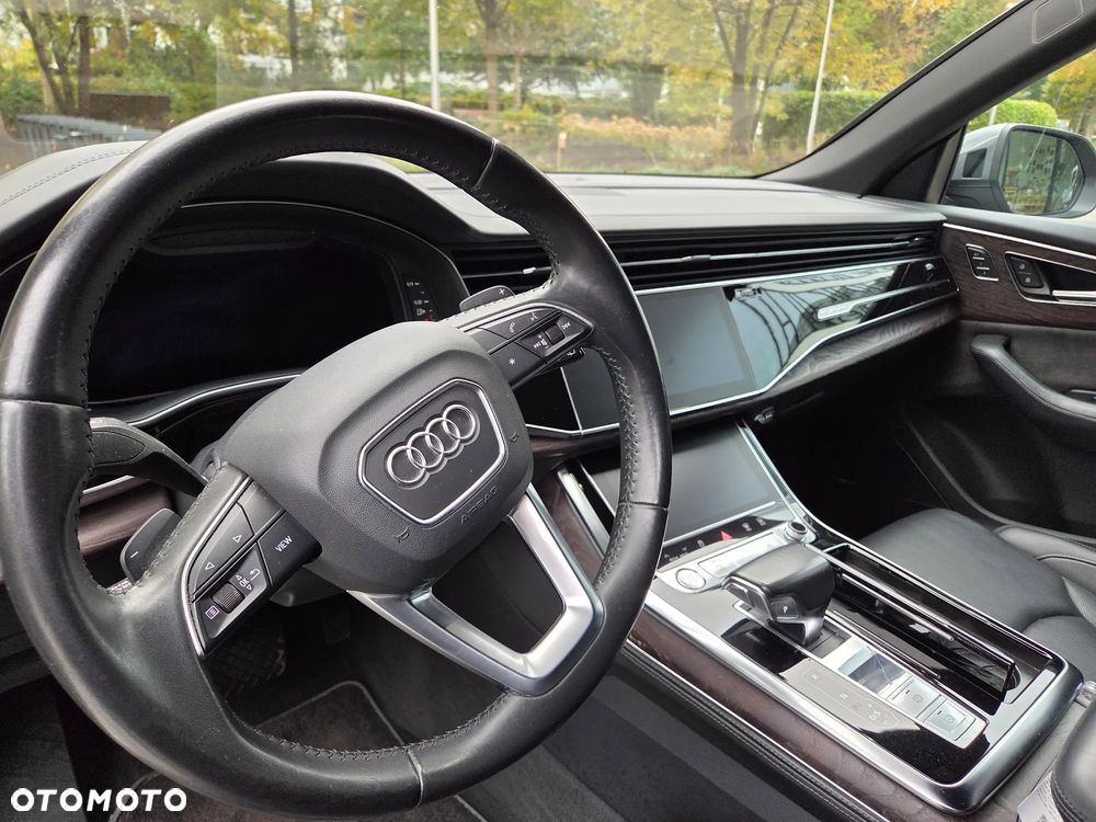 Audi Q8 2018 photo 2