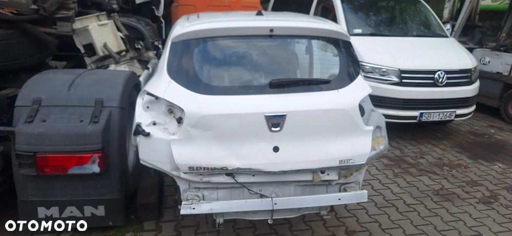 Częsci Dacia Spring 2023r - 6