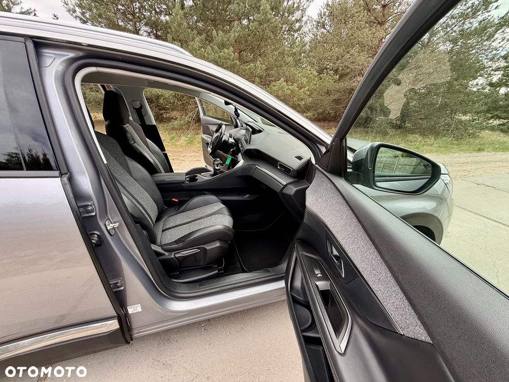 Peugeot 3008 BlueHDi 130 Stop & Start Allure - 23