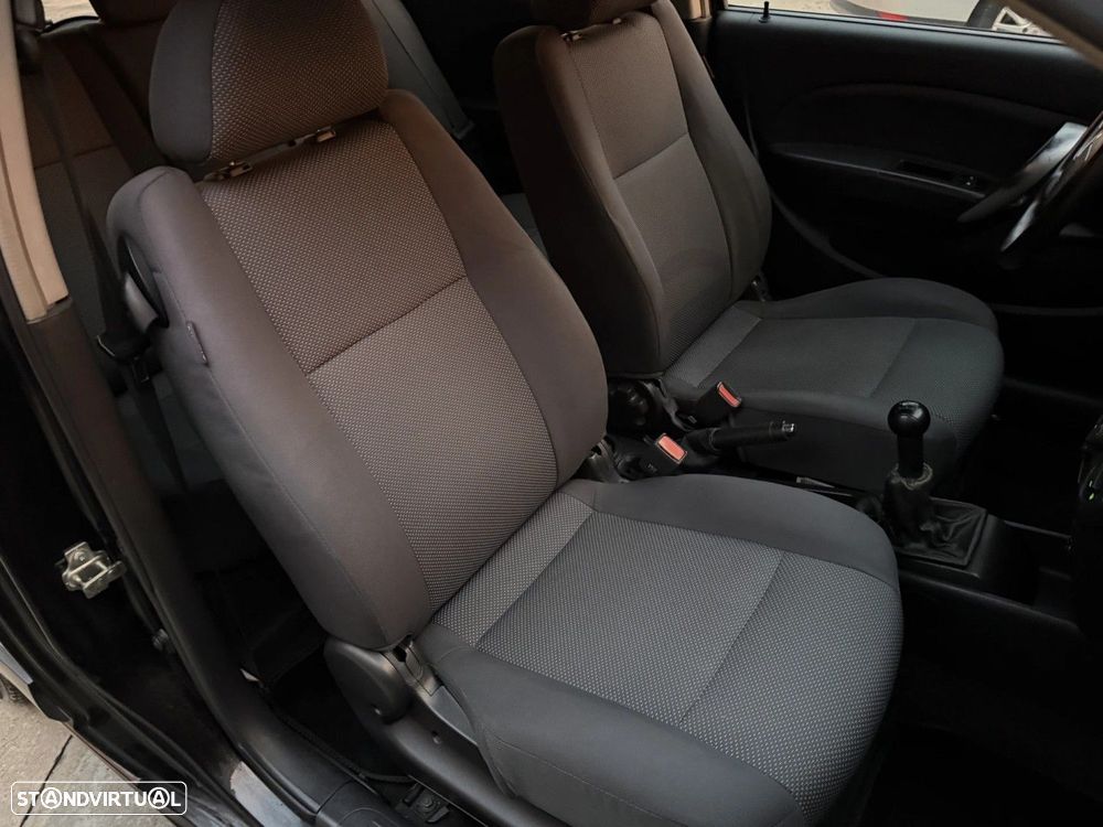 Chevrolet Aveo 1.2 LS - 6