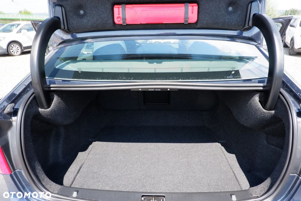 Volvo S60 2.0T Kinetic - 13