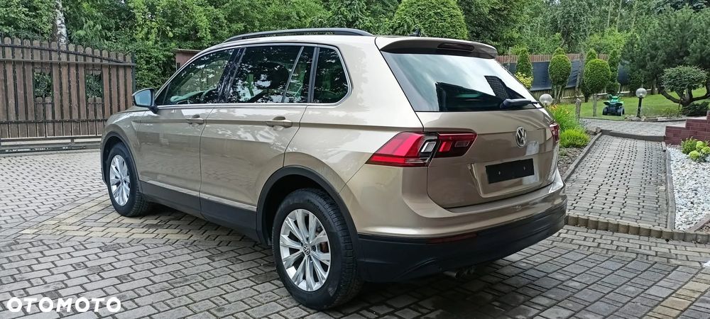 Volkswagen Tiguan - 3