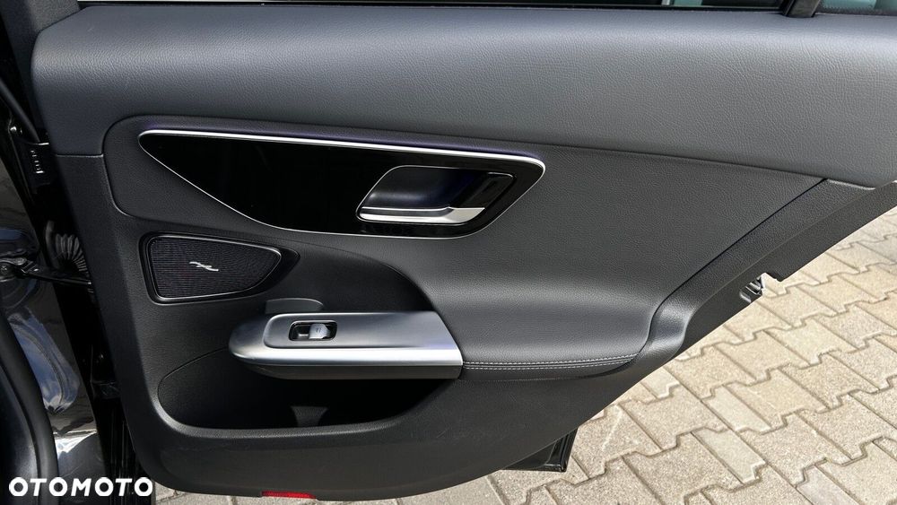 Mercedes-Benz Klasa C - 22