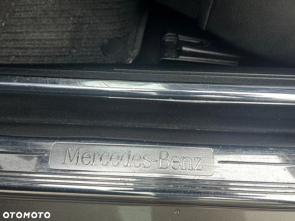 Mercedes-Benz CLS 500 - 26