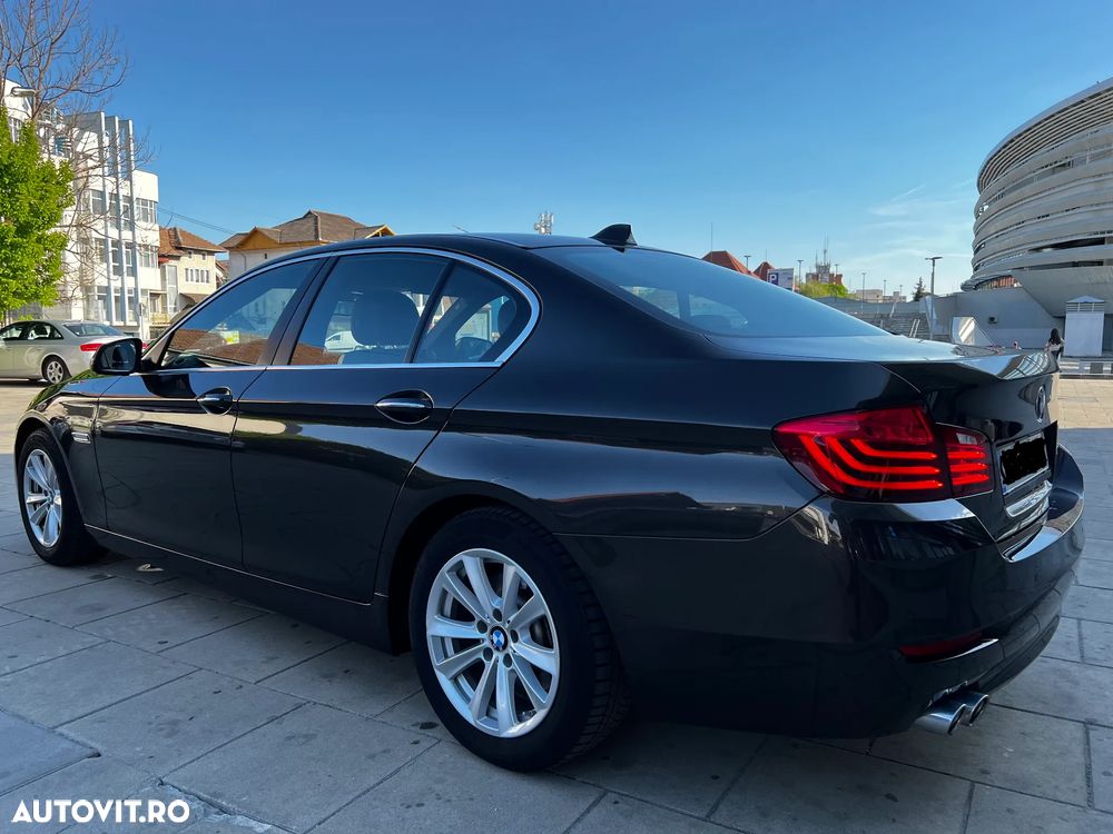 BMW Seria 5 520d Aut. - 8