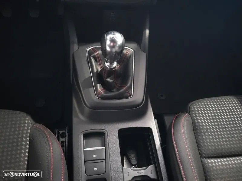 Ford Focus SW 1.0 EcoBoost MHEV ST-Line - 9