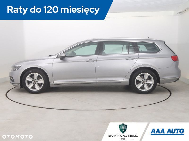 Volkswagen Passat Variant - 4