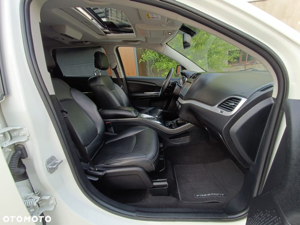 Fiat Freemont 2.0 Multijet 16V DPF Automatik Allrad Cross - 29