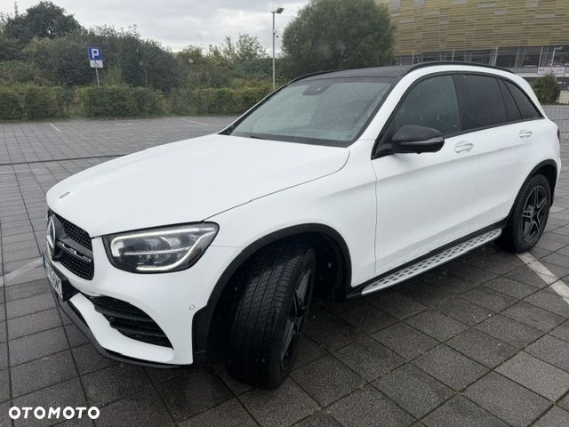 Mercedes-Benz Glc 2022 photo 2