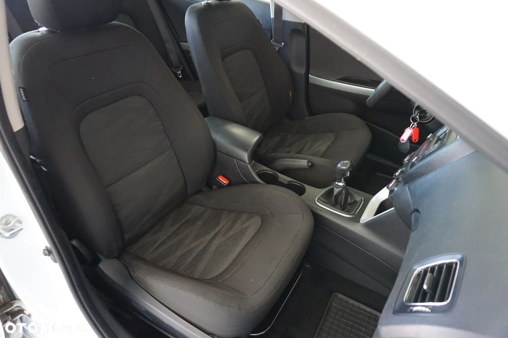 Kia Ceed 1.4 Business Line - 24