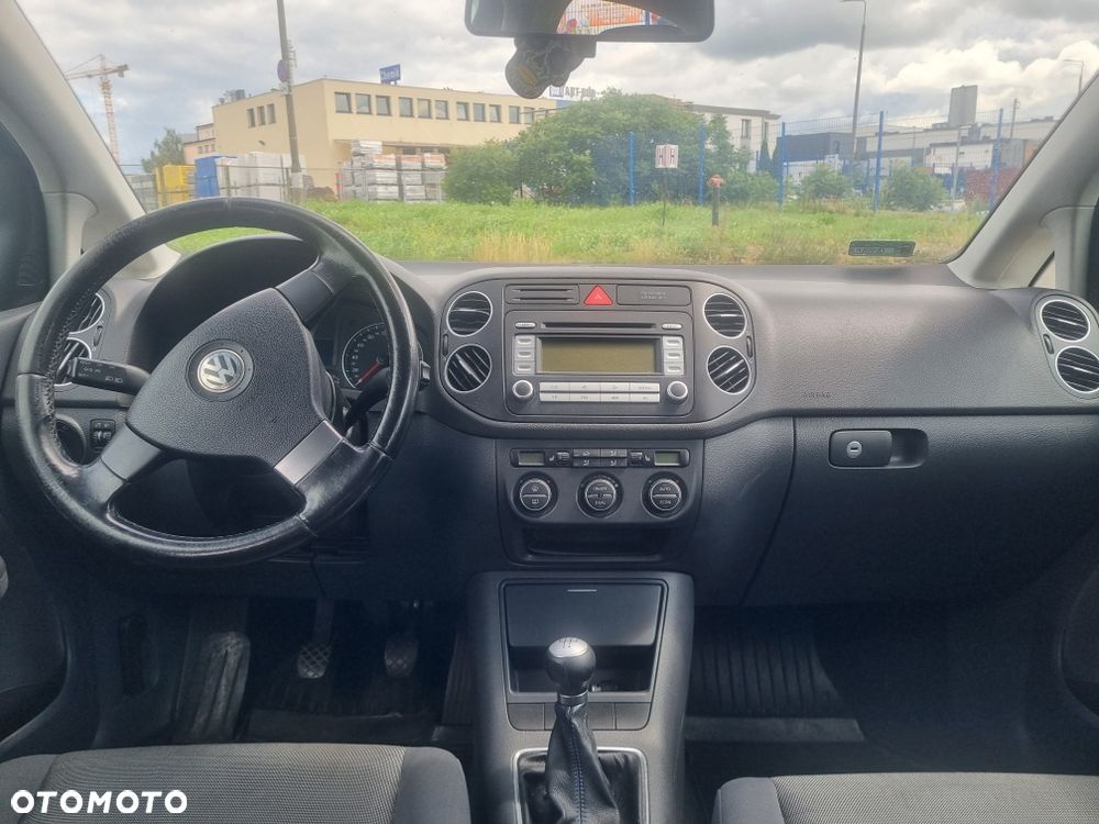 Volkswagen Golf Plus - 8