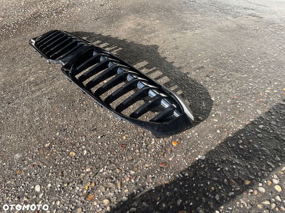 BMW G20 3 GRILL ATRAPA NERKI OE 5113192976-10 - 3