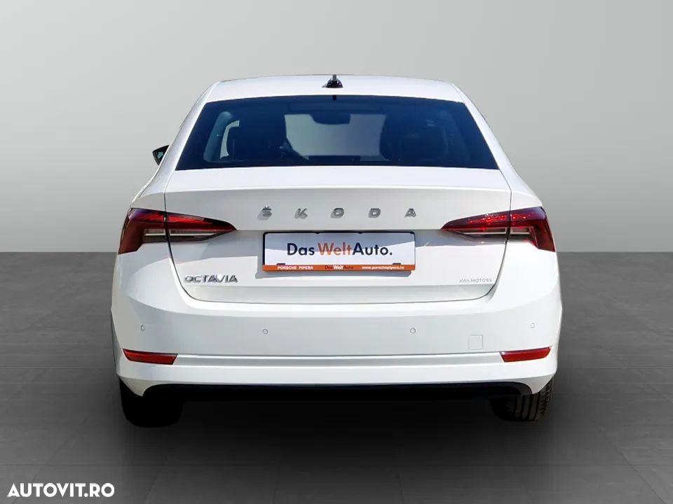 Skoda Octavia 2.0 TDI Ambition - 8