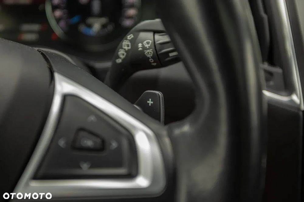 Ford S-Max 2.0 EcoBlue Titanium - 36
