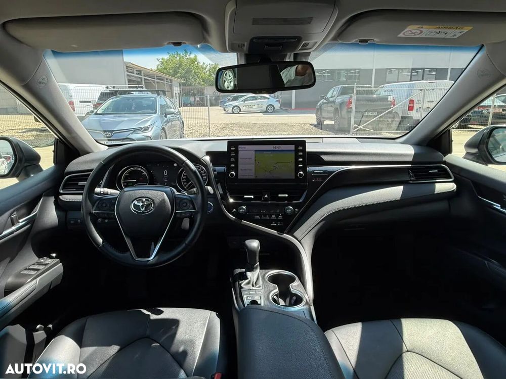 Toyota Camry 2.5 Dynamic - 20