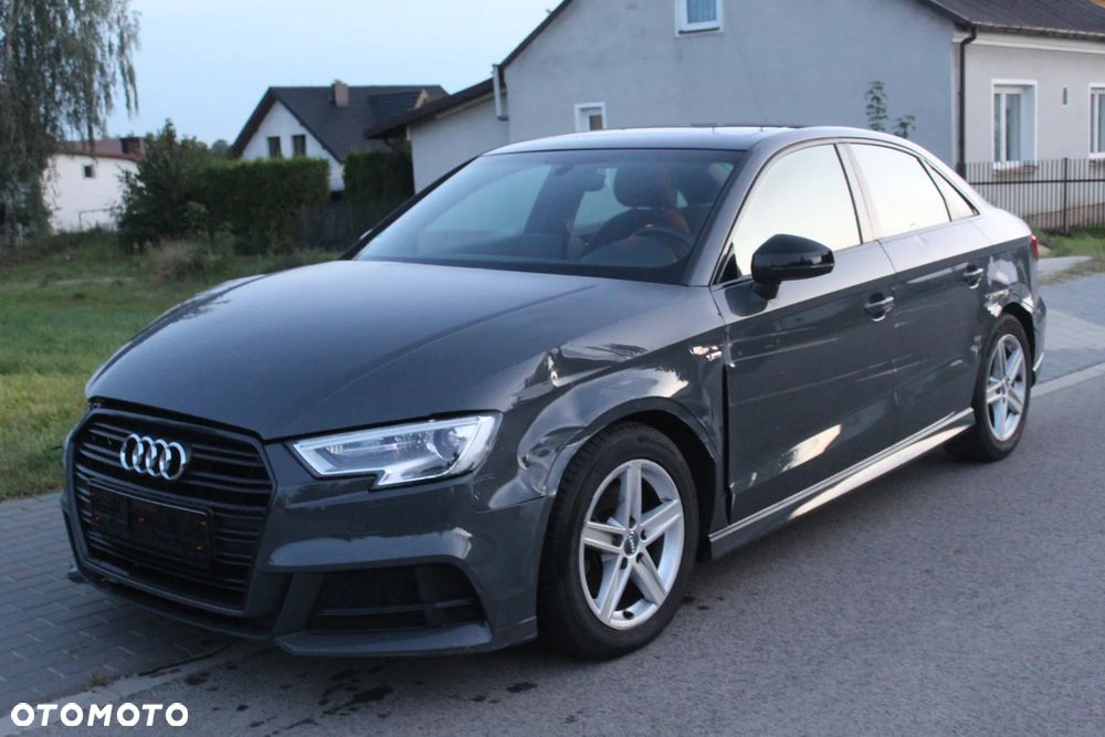 Audi A3 Limousine 35 TFSI Sport S tronic - 1