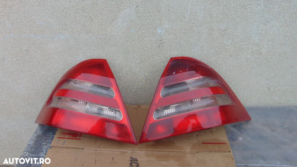 Stopuri Mercedes C-Class W203 facelift Sedan an 2004-2007 - 1