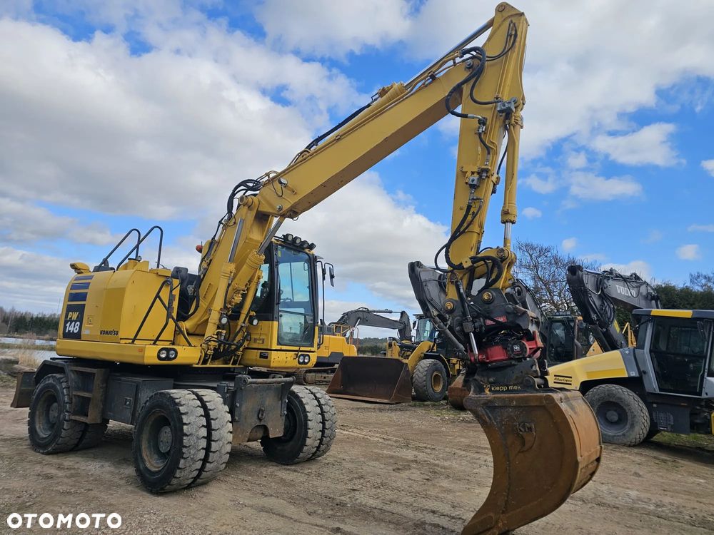 Komatsu PW148-10 - 8