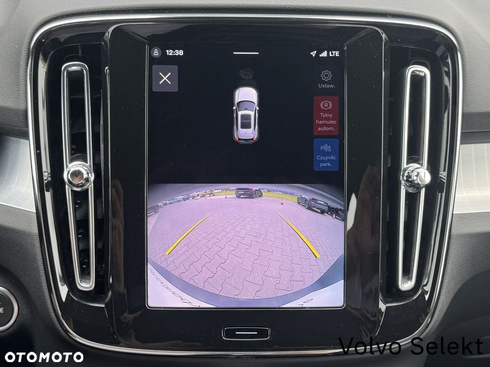 Volvo XC 40 - 21
