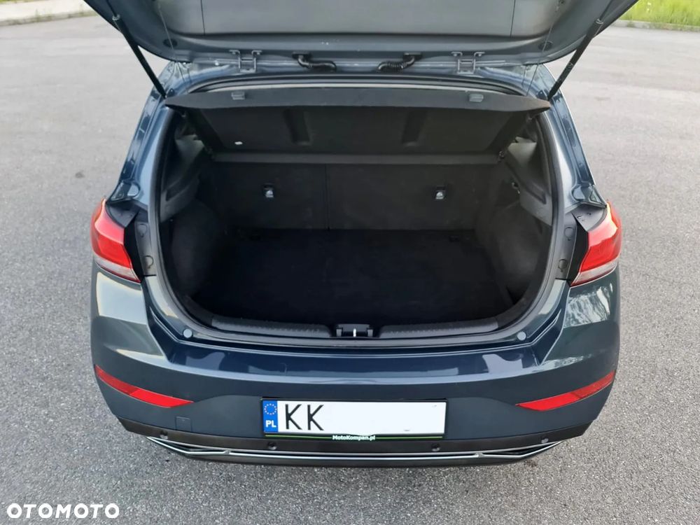 Hyundai i30 1.5 DPI Modern - 6