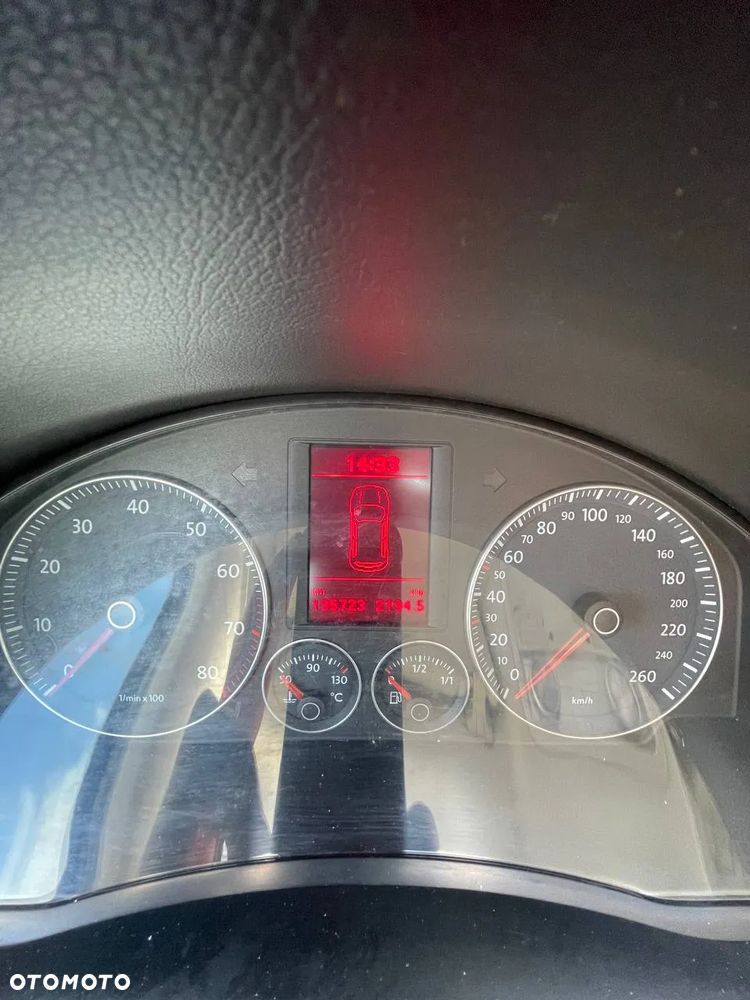 Volkswagen Golf Plus 1.4 FSI Comfortline - 6