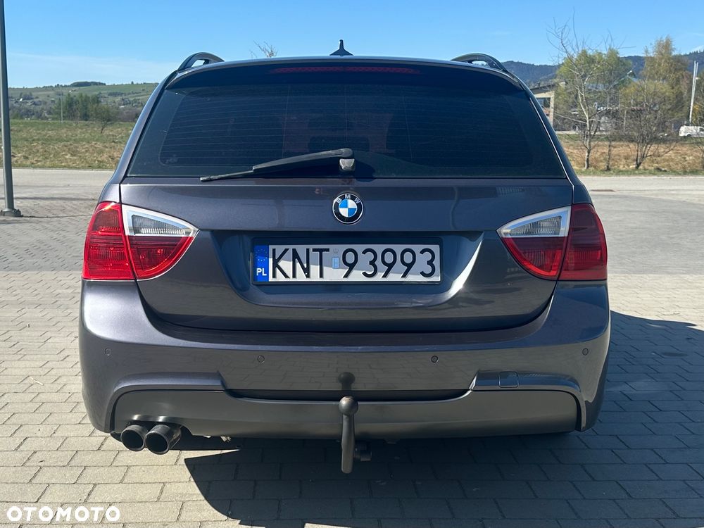 BMW Seria 3 325xi - 34