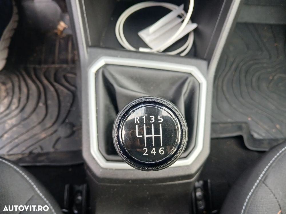 Dacia Sandero Stepway ECO-G 100 MT6 Expression - 14