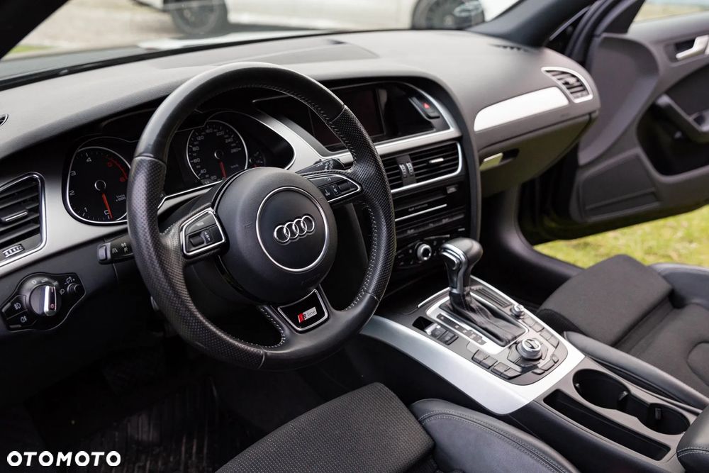 Audi A4 Avant 2.0 TDI DPF multitronic S line Sportpaket (plus) - 12