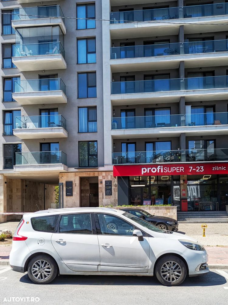 Renault Grand Scenic 1.6 dCi Stop&Start Energy Privilege - 3