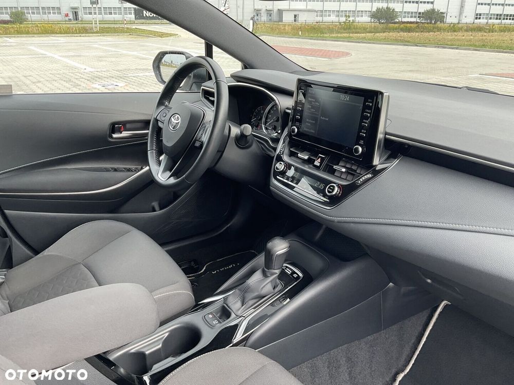 Toyota Corolla 1.8 Hybrid Comfort - 21