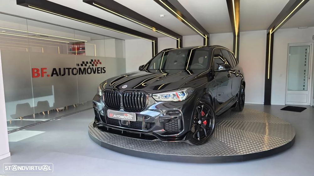 BMW X5 30 d xDrive Pack M 50 anos - 12