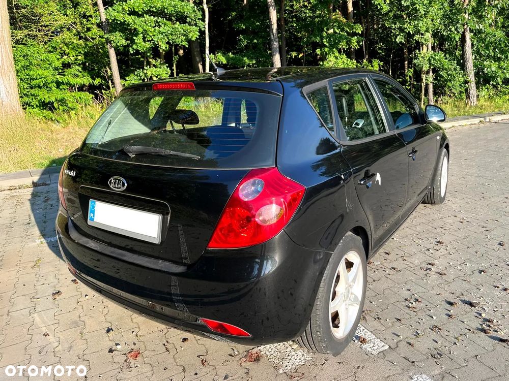 Kia Ceed 1.6 CVVT EX - 1